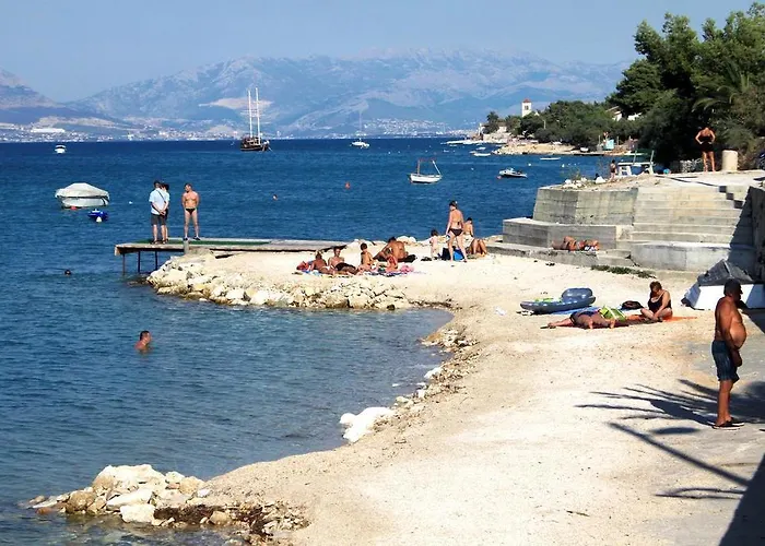 Bayview * 特罗吉尔