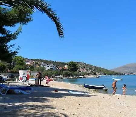 Bayview * Τρογκίρ